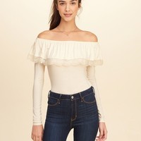 HOLLISTER 137542 女士一字肩T恤