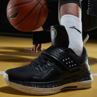 LI-NING 李宁 战铠 ABAN059 男款篮球鞋