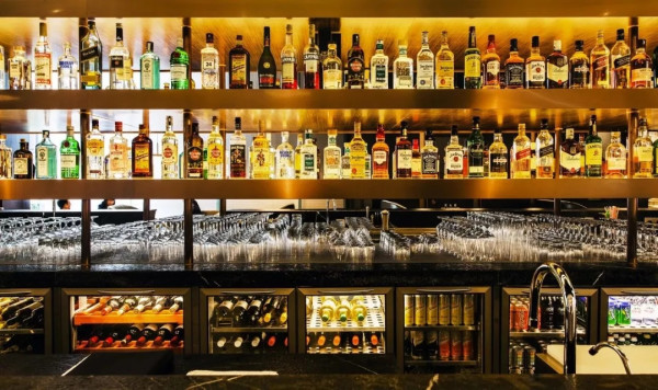 上海虹桥郁锦香宾馆(原虹桥宾馆)1晚+双早+下午茶/自助晚餐