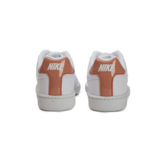 NIKE 耐克 女子 板鞋/复刻鞋 WMNS NIKE COURT ROYALE 运动鞋 749867-116 白色 36.5码