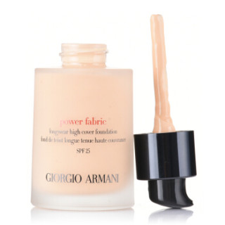 阿玛尼(ARMANI)无痕持妆粉底液 04 SPF 25(暖调偏白色 保湿 控油 轻薄服帖 遮瑕 权利粉底液)