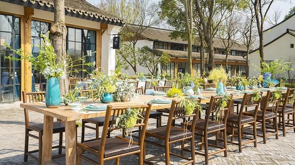 推窗即景！杭州西溪十里芳菲度假村落1晚套餐 含早餐，西溪湿地门票