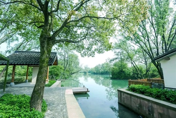 推窗即景！杭州西溪十里芳菲度假村落1晚套餐 含早餐，西溪湿地门票