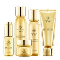 御泥坊 小金瓶鎏金臻颜化妆品护肤礼盒 (洁面乳100ml+精粹水150ml+精粹乳120ml+精粹液30ml+眼霜15g)