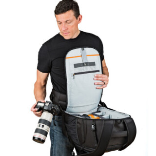乐摄宝(Lowepro)相机包 Flipside 500AW II 可放笔记本 单反摄影包双肩 FS500AW 黑色 LP37131-PWW