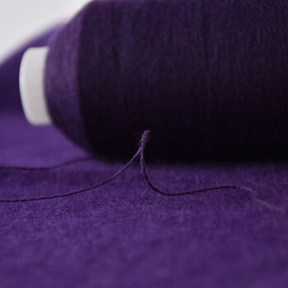牧心 羊绒线 毛线 24/2中细线 手编机织均可 婴儿宝宝毛线 围巾线Z01 紫罗兰