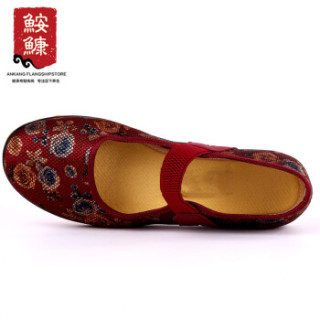 ANKANG 鮟鱇 妈妈老年人奶奶婆婆北京布鞋子硫化软底一字带AK69005 红色 37