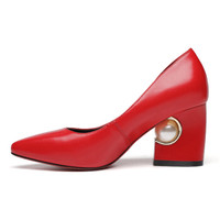 Universe 浓情漫宇 尖头浅口珍珠粗高跟四季女单鞋E081 红色37