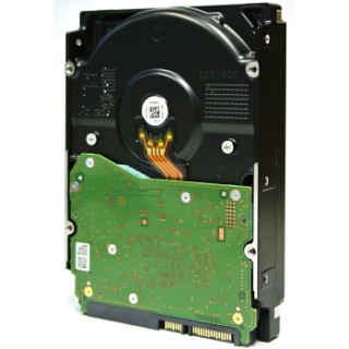 Western Digital 西部数据 Ultrastar DC HC520 企业级硬盘 12TB 256MB 7200rpm HUH721212ALE600