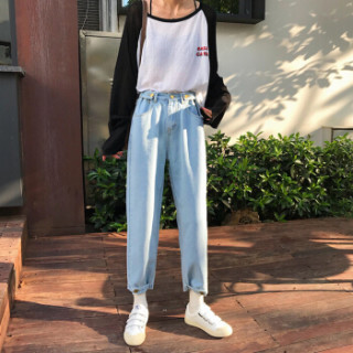 莉夏乐 2019春夏新品女装新款休闲裤扣子装饰小牛仔裤女 zxALYD2890 浅蓝 L