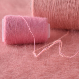 牧心 羊绒线 长毛毛线 14/2中粗线 手编机织均可 婴儿宝宝毛线 围巾线Z07 深粉色