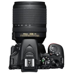 尼康（Nikon）D5600入门级高清数码单反相机家用旅游 套机(18-140mm ED VR 防抖)