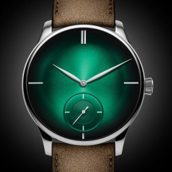 H. Moser & Cie 亨利慕時 冒险者 2327-0209 男士机械腕表