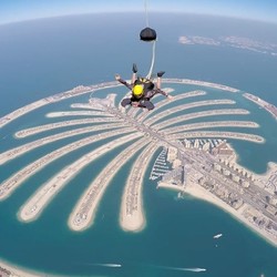 4000米高空极速体验！迪拜 沙漠/棕榈岛跳伞