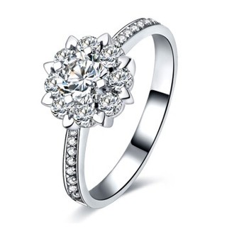 喜钻 显钻群镶克拉效果钻戒女求婚订婚结婚钻石戒指女铂金 共22分