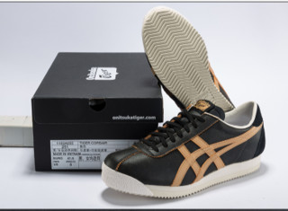 Onitsuka Tiger 鬼冢虎 运动休闲鞋 中性 李宇春同款 TIGER CORSAIR 1183A055-250 黑色 37