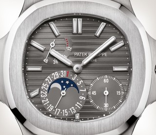 Patek Philippe 百达翡丽 NAUTILUS系列 5712G-001 男士机械表