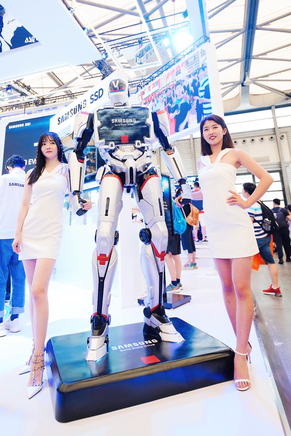 真福利！ChinaJoy 2019 精选 ShowGirl 加量图赏