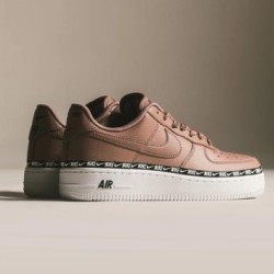 NIKE 耐克 Air Force 1 '07 SE PRM AH6827 女子休闲运动鞋