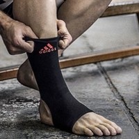 限尺码、网易考拉黑卡会员：adidas 阿迪达斯 经典款护踝 单支装