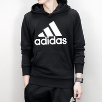网易考拉黑卡会员：adidas 阿迪达斯 CW3861 男子连帽卫衣