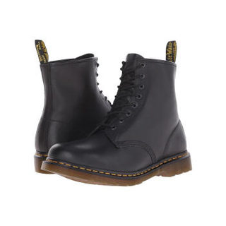 Dr. Martens 中筒靴 (黑色、38)