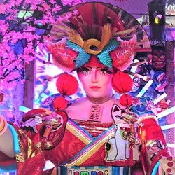 日本东京 新宿机器人餐厅表演（含纪念品）