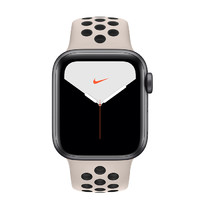 Apple 苹果 Watch Nike Series 5 智能手表 (40 mm、深空灰色铝金属表壳、沙丘色配黑色Nike 运动表带、GPS + 蜂窝网络)