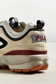 FILA 斐乐 Distressed Disruptor 2 休闲运动鞋