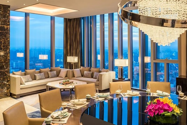 享凯悦270°魔都风光，看一线夜景！上海环球港凯悦酒店1晚套餐