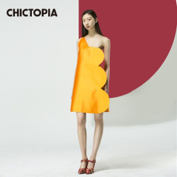 Chictopia桔色几何斜肩连衣裙