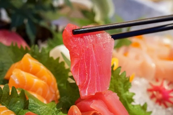吃货福利：大闸蟹畅吃+巨型海鲜盘！上海虹口三至喜来登酒店大闸蟹自助晚餐