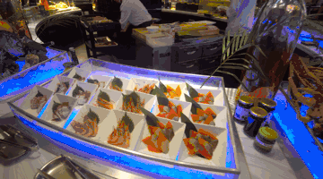 吃货福利：美术馆里吃自助！上海昊美艺术酒店大闸蟹畅吃自助晚餐