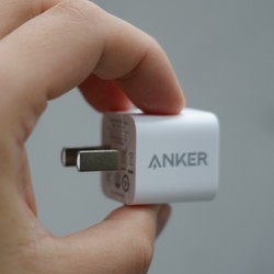 18W充电小钢炮，换下祖传五福一安 | Anker Nano USB-C 18W PD快充充电器