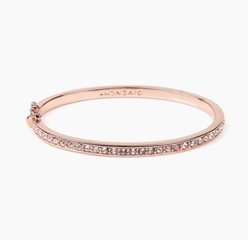 首页 配饰腕表 珠宝首饰 手镯 givenchy/纪梵希手镯 文章详情我要举报