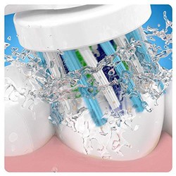 Oral-B 欧乐-B P2000 电动牙刷 带两个 CrossAction 刷头