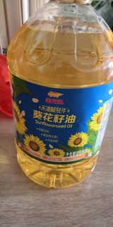 玉米油和大豆都是转基因的，花生油香但贵所