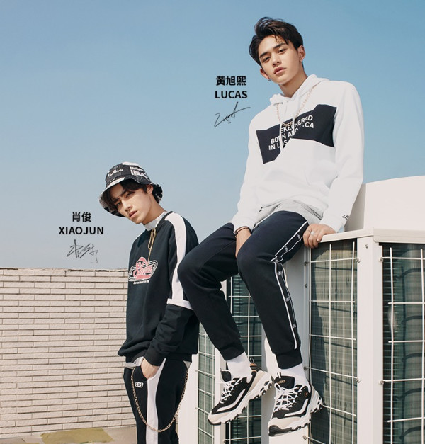 明星同款skechers斯凯奇l419m045男士圆领卫衣