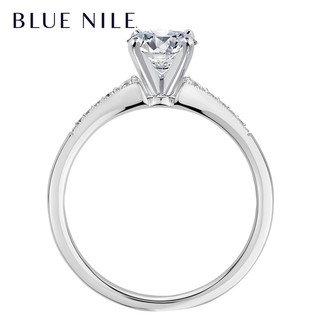 Blue Nile 渐变锯状钻石订婚戒指
