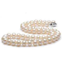 QianXing 千星珠宝 白色淡水珍珠项链 45cm 9-10mm