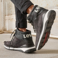 Levi's 李维斯 230702195559 男士高帮工装鞋 黑色 39