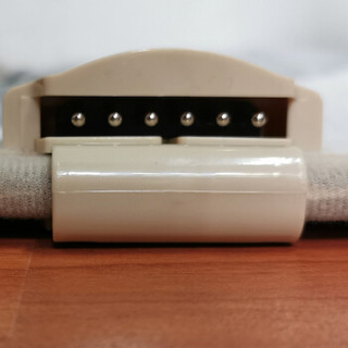 中盾（ZhongDun）地暖垫可折叠电热客厅垫移动地暖垫手机智控家用脚垫200*300cm