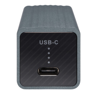 威联通（QNAP）QNA-UC5G1T USB 3.0 对 5GbE 网络转换器