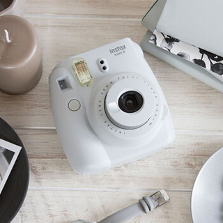 富士instax立拍立得 一次成像相机mini9 烟灰白色 精美礼盒 双十一礼盒（含10张相纸/欧舒丹手霜）