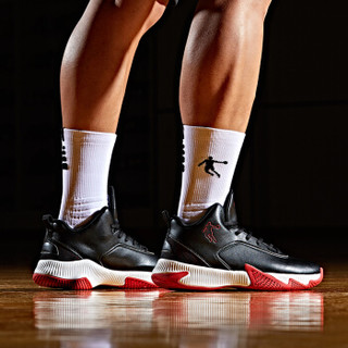 乔丹 篮球鞋男鞋高帮运动鞋男学生实战战靴耐磨减震球鞋 XM3590126 黑色/极光红 44