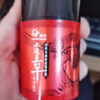 适合多种肤质，特别干燥肌肤非常好用。
主