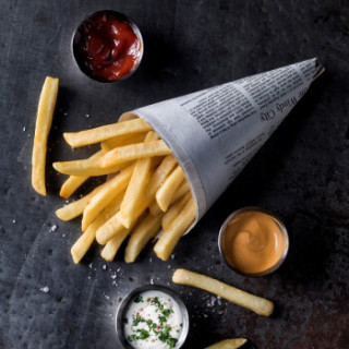 辛普劳 太阳谷3/8 粗薯条 2kg 冷冻薯条 油炸小吃 生鲜 方便食品