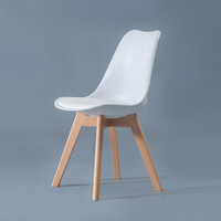 Home Road禾庐伊姆斯椅子现代书桌椅家用餐厅靠背椅实木北欧创意餐椅 HLM-3030H 白色