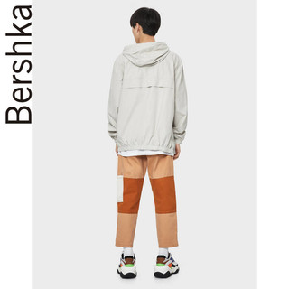 Bershka 06391644710 男士连帽休闲夹克