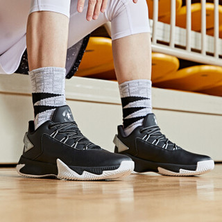 乔丹 篮球鞋男鞋高帮实战革面球鞋耐磨缓震运动鞋 XM3590109 黑色/白色 45